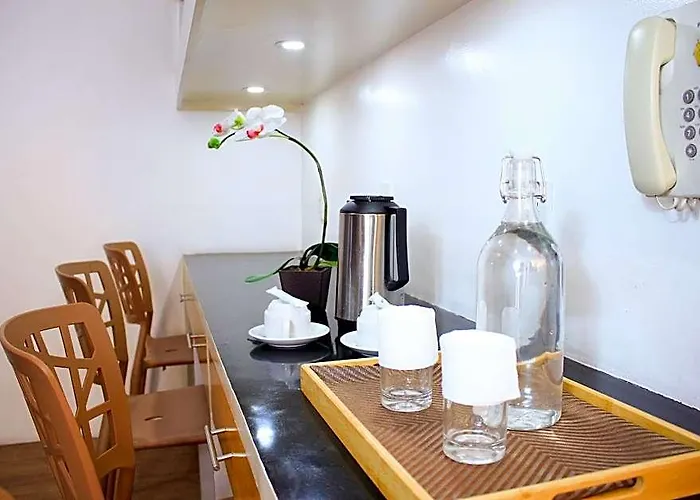 Dormtel Sta Mesa Branch Hotel 3*