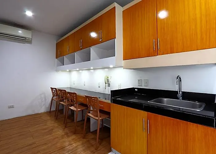 Dormtel Sta Mesa Branch Hotel 3*